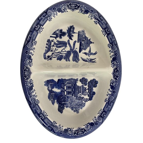 Churchill Blue Willow Divided Oval Serving Dish 10" X 7.5" England R10531 EUC - Picture 2 of 6